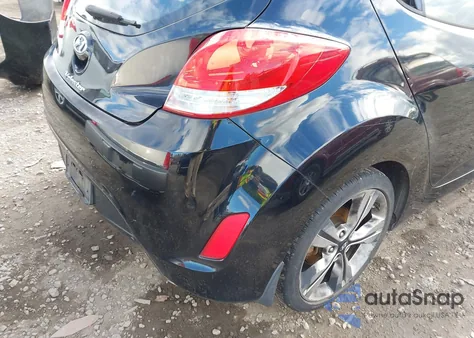 2017 Hyundai Veloster Value Edition from USA, damaged, VIN KMHTC6AD7HU321980